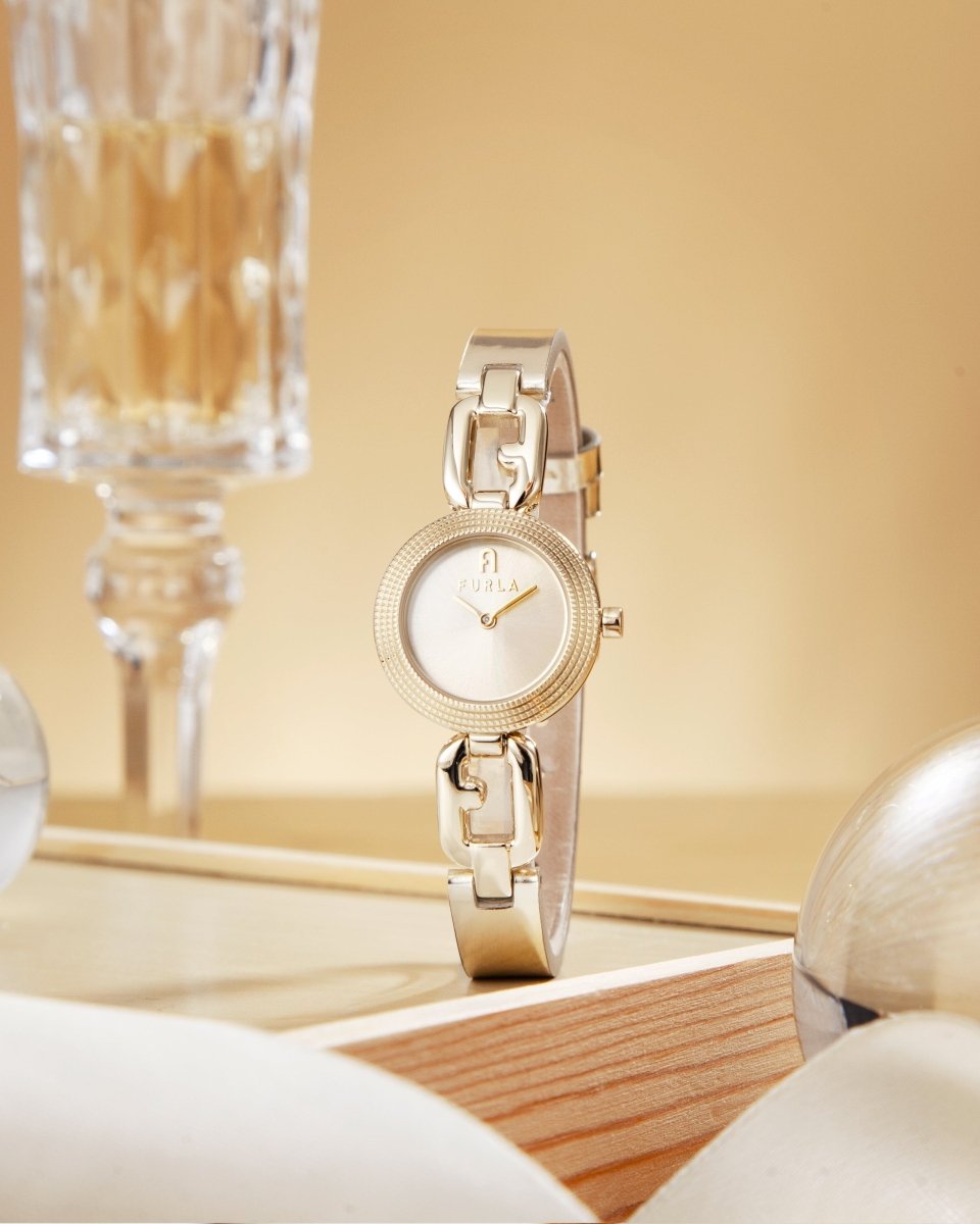 FURLA Arco Chain Women's Watch WW00015023L2 - WatchMatic
